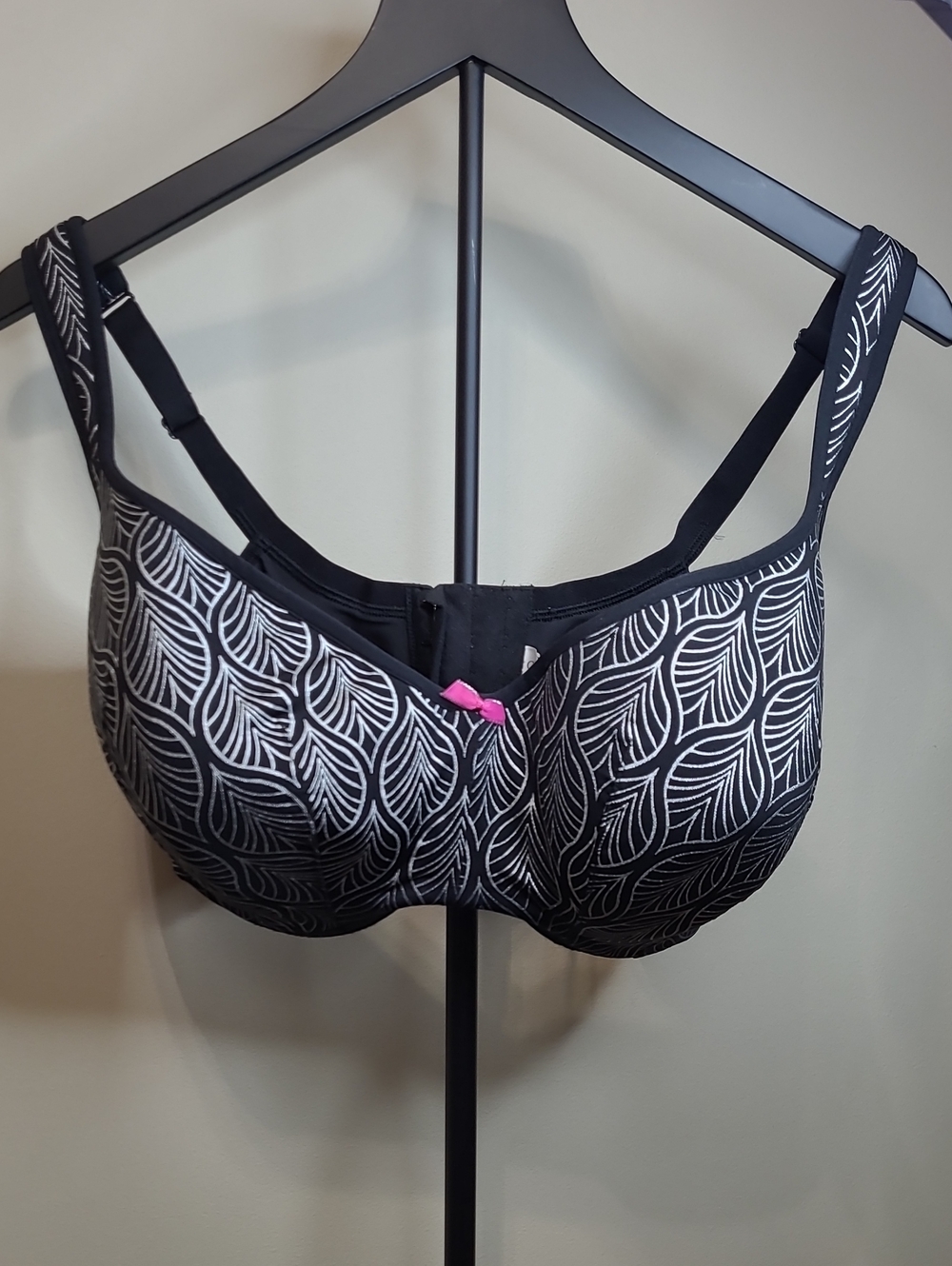 Cacique Black Balconette Underwire Bra with Silver Leaf Print & Pink Bow size40G